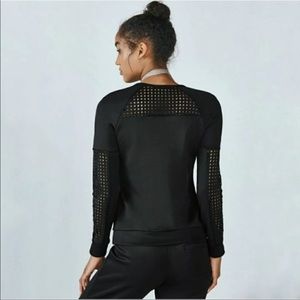 NWT FABLETICS TILLY SWEATSHIRT L Black long sleeve Neoprene mesh